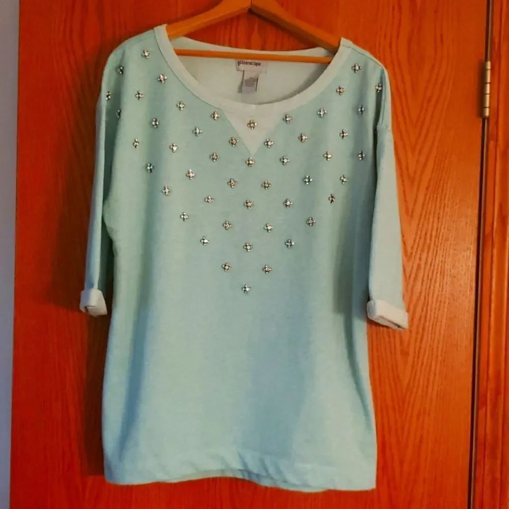 Pretty Mint Green Women's Top w/ Bling Sz XL